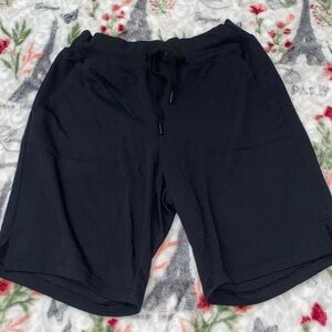 Athletic XS Black flowy shorts with pockets